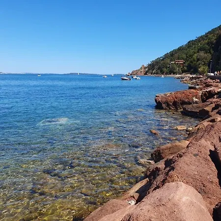 Βίλα Pied Dans L'eau *